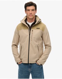 Superdry - Hooded Softshell Tech Trekker