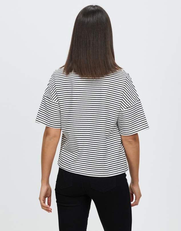 Atmos&Here - Alivia Relaxed Short Sleeve Tee