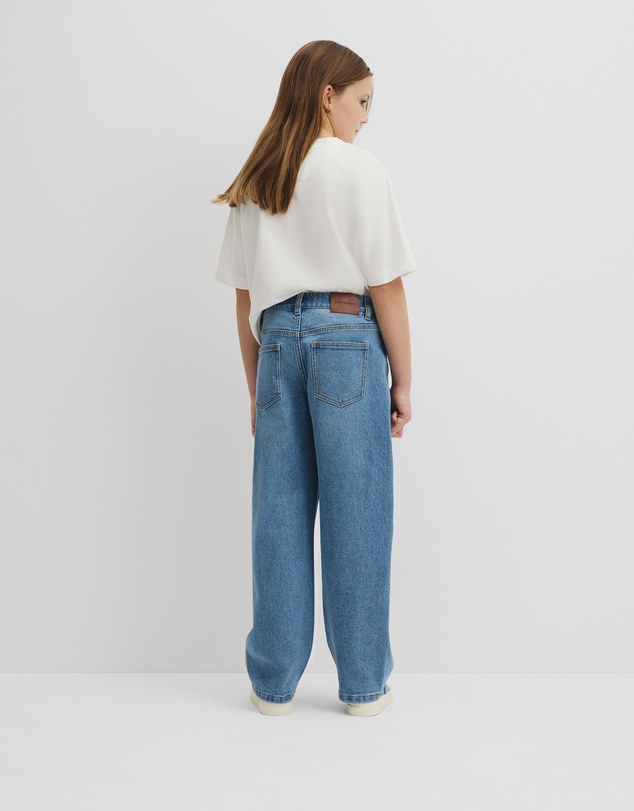 Country Road - Curved Seam Jean
