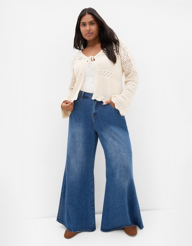 City Chic - Crochet Love Tie Front Top