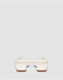 Nine West - Finora