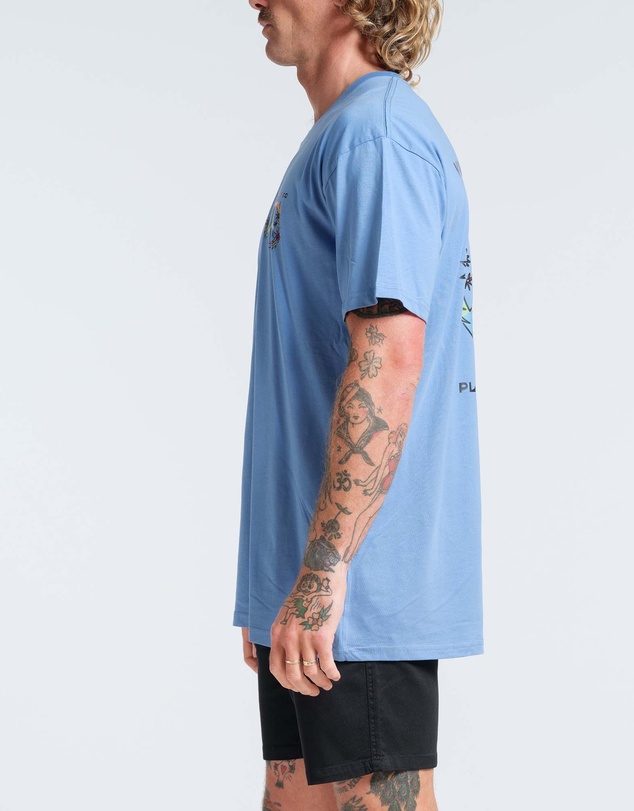 Vacancy Co - Peace & Leisure Tee