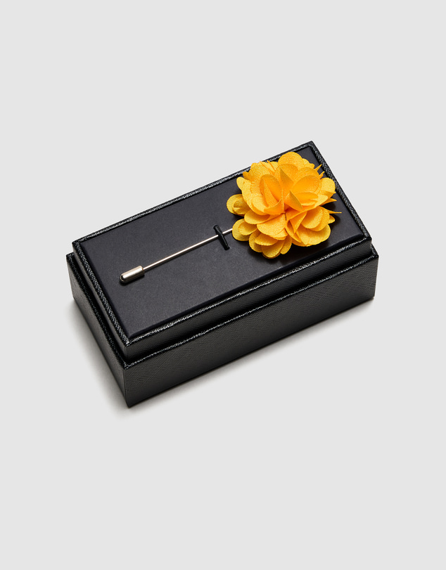 Politix - Charly Flower Lapel Pin