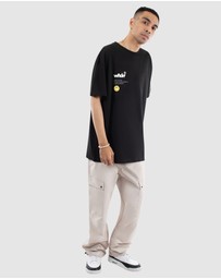 WNDRR - Illegible Box Fit Tee