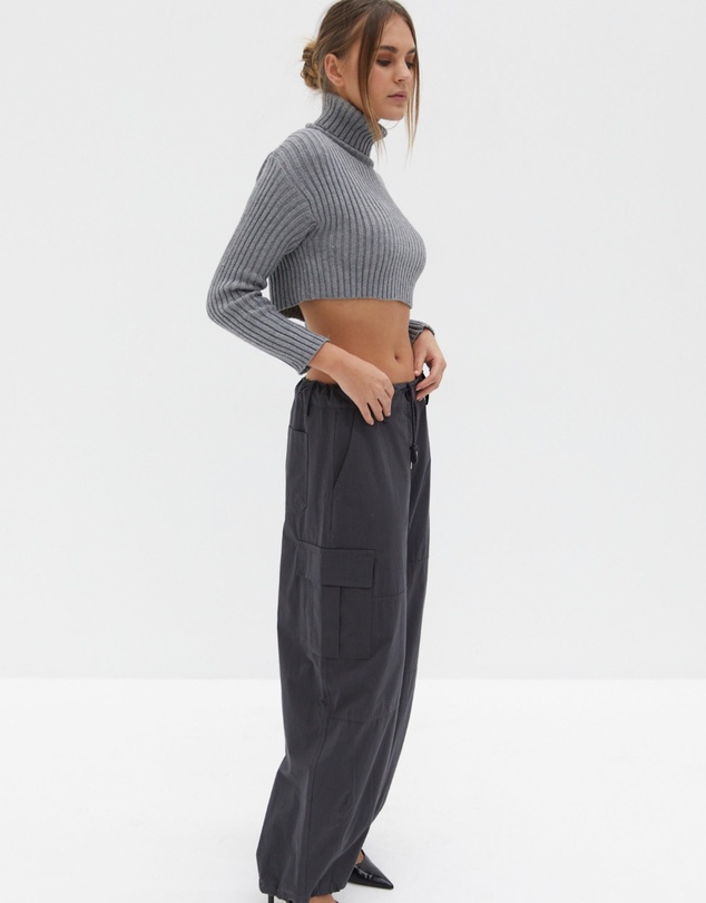 Style Addict - Chunky Knit Crop Skivvy