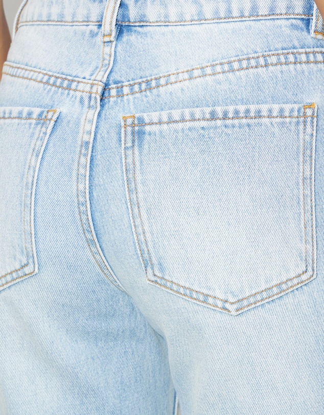Dazie - On Point Straight Leg Jeans
