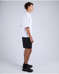 Silent Theory - Tres Shorts
