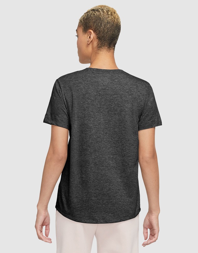 Nike - Sportswear Club SS Tee