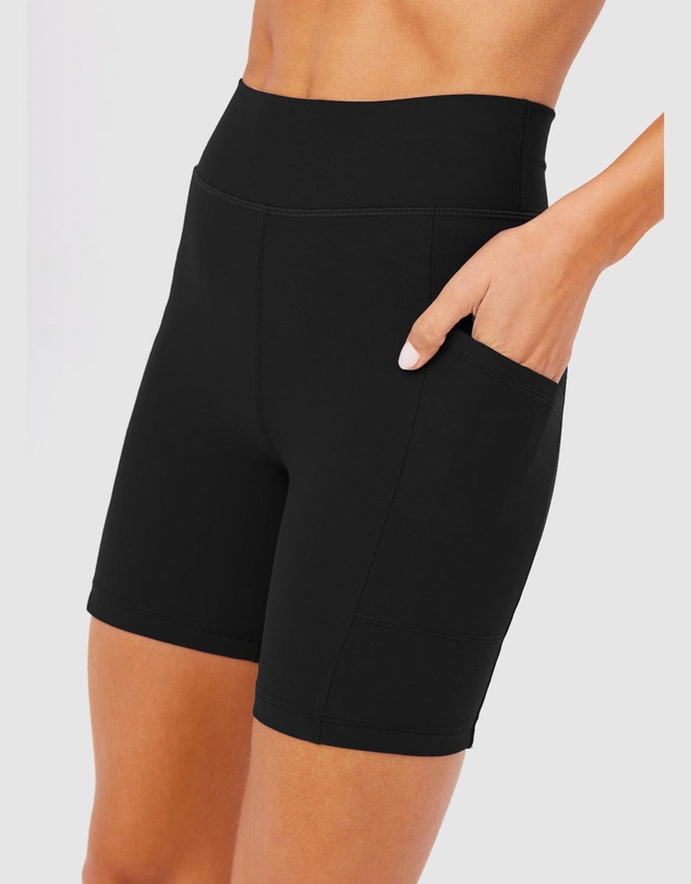 The Upside - Peached 6-in Pocket Spin Shorts