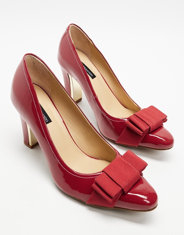 Nina Armando - Ade Heels