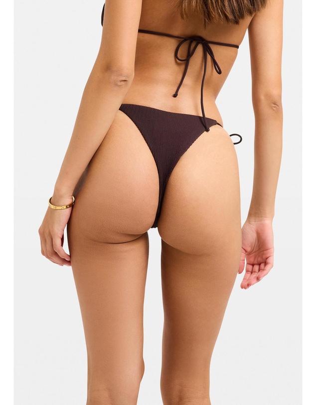 Subtitled - Rib Skinny Strap Tie Side Bottom