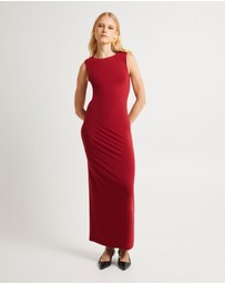 Alice In The Eve - Dahlia Curve Cut Out Maxi Dress