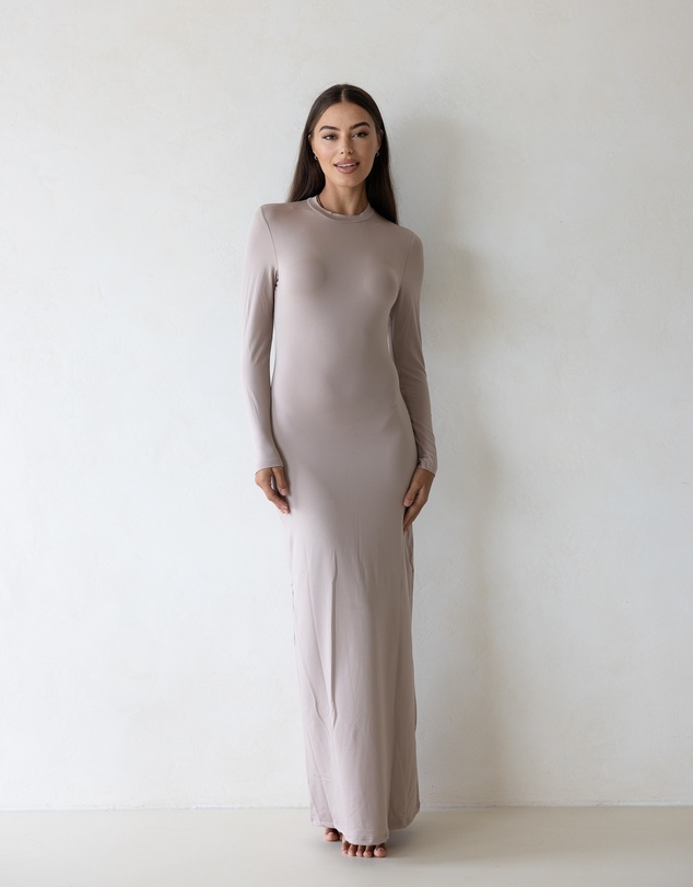 Mod Squad - Luxe Low Neck Dress Base Layer