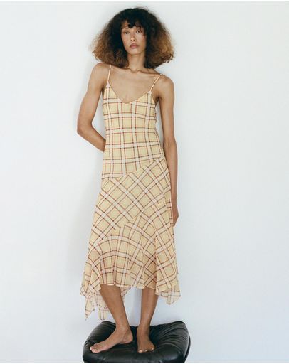Light & Pastel Yellow
