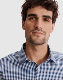 Country Road - Slim Fit Gingham Travel Shirt