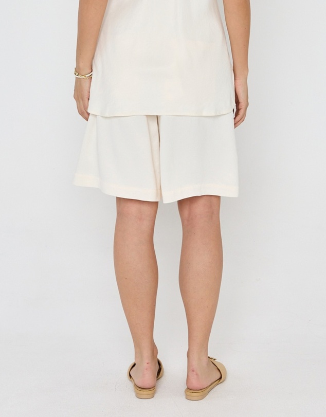 ALEXANDRA - Calin Shorts Cream