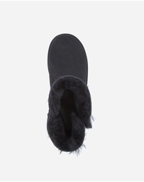 Ozwear Connection Uggs - Ugg Classic Mini Button Boots (Water Resistant)