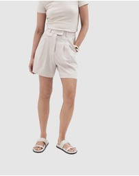 UNISON - Tailored Walk Short