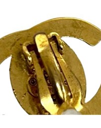 Pre-Loved by Azura Reborn - Pre-Loved CC Gold Plated Turn Lock Clip on Earrings