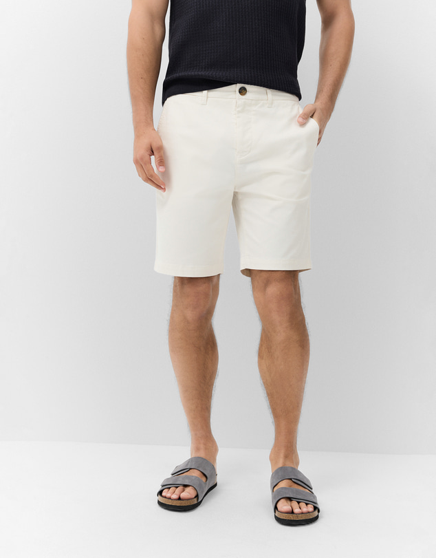 UNISON - Slim Chino Short