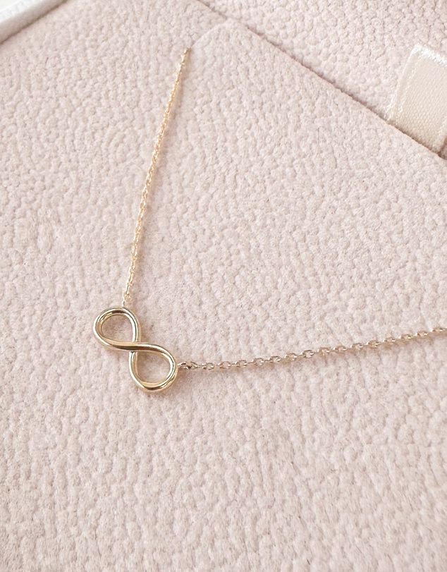 Luna Rae - Solid Gold - Infinity Dreams Necklace