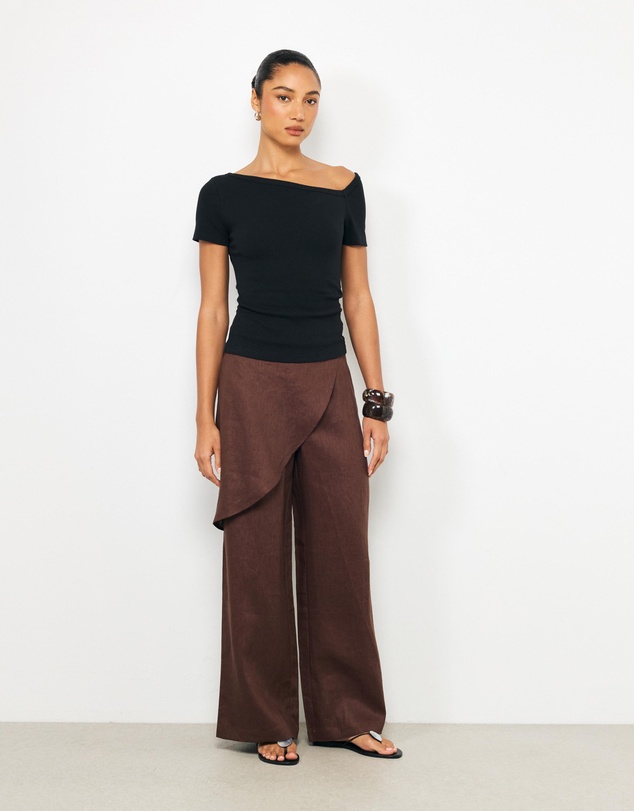 AERE - Kate Asymmetric Top