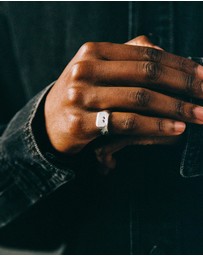 TwoJeys - Elongated Ring