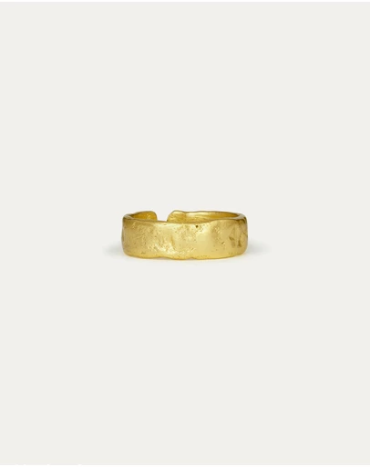 Ottoman Hands - Dela Textured Band Ring