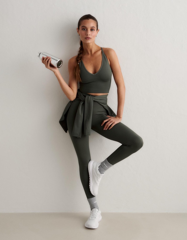 Aim'n - Shape Seamless Cross Back Bra