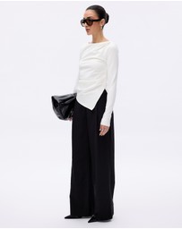 Minima Esenciales - Eliana Long Sleeve Draped T-Shirt
