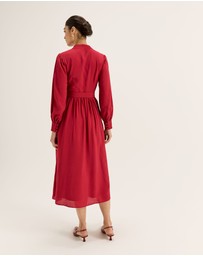 Review - Poetic Midi Dress