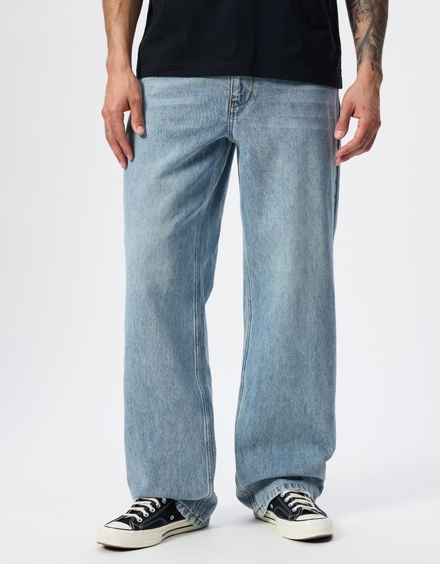 Deus Ex Machina - True Line Straight Jeans