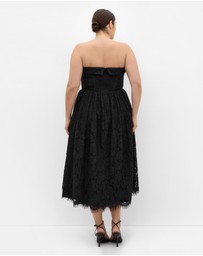 City Chic - Delaney Strapless Lace Dress