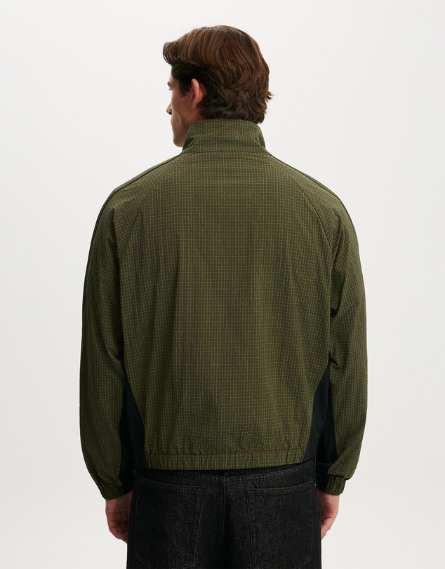 Cotton On - Quarter Zip Spray Jacket