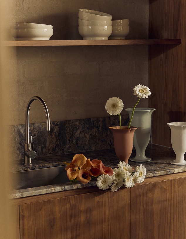 Country Road - Ana Medium Plant Vase