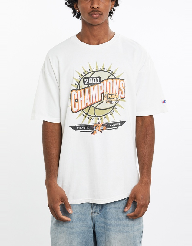 Vintage by The Real Deal - Pre Loved - Vintage Champion NBA Philadelphia 76ers Tee