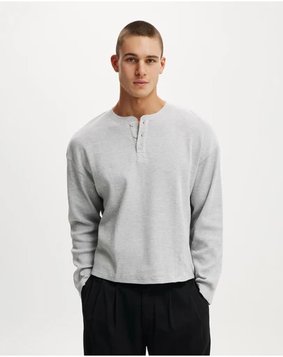 Cotton On - Relaxed Fit Textured Henley Long Sleeve