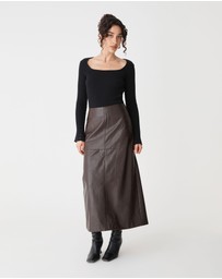 Forcast - Zahlia Square Neck Rib Knit