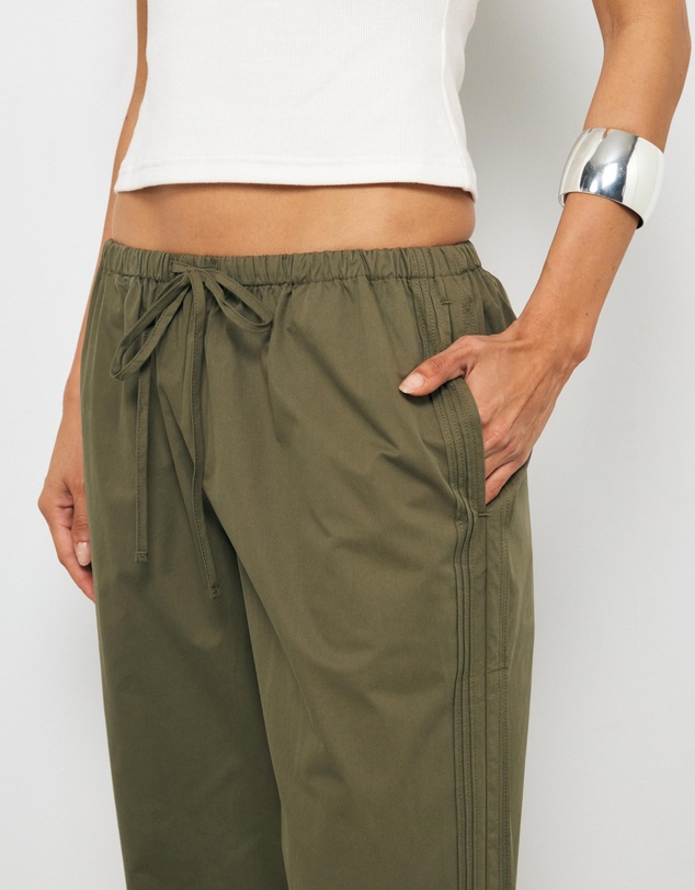 AERE - Della Pintuck Side Seam Pants