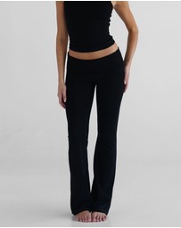 Leelo Active - Lounge Flare Pants