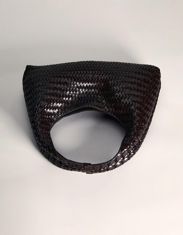 M.N.G - Arienne P Bag