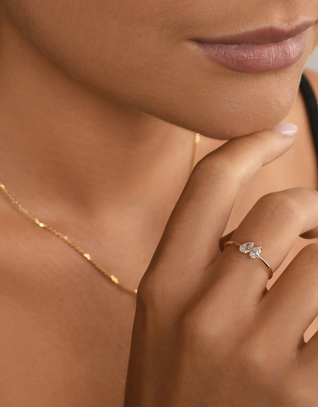 Von Treskow - Serahine Lab Diamond Ring