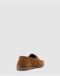 yd. - Theo Boat Shoe