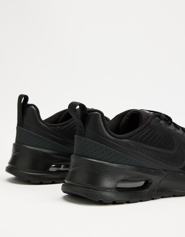 Nike - Air Max Nuaxis - Men's