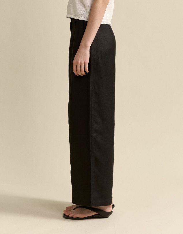 MVN - Linen Barrel Pants