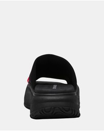 Steve Madden - Spanky-P Black Sandals