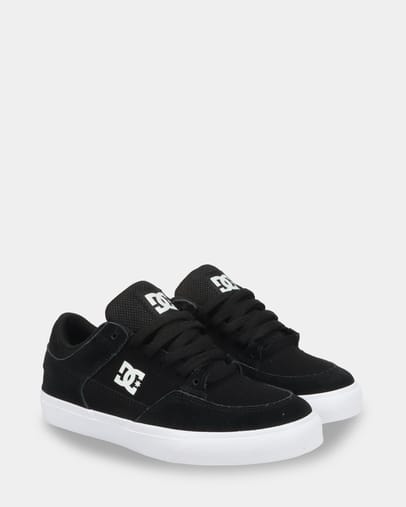 BLACK/WHITE