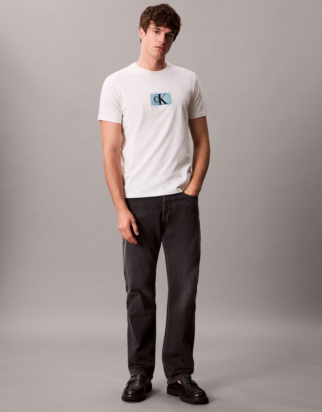 Calvin Klein - Logo Graphic Tee