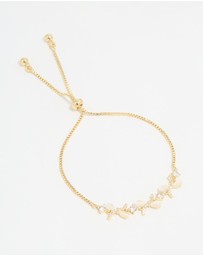 Lovisa - Gold Plated Single Triangle Bow Weave Toggle Bracelet