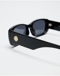 Le Specs - Unreal